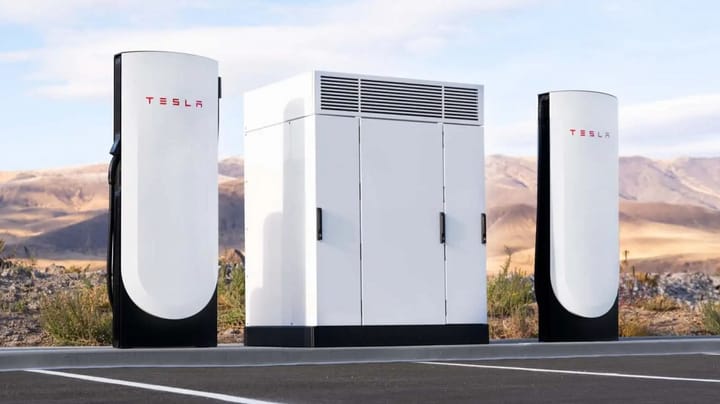 Tesla estrena sus supercargadores V4 de 500 kW en California: ¿un antes y un después?