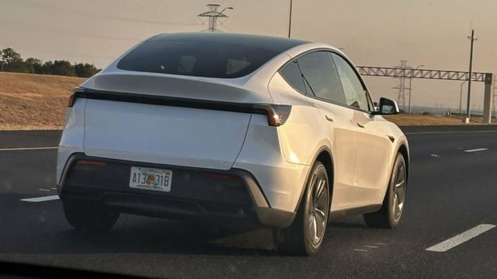 Tesla se prepara para lanzar las versiones “Standard” del Model 3 y Model Y: ¿golpe de efecto o movimiento desesperado?